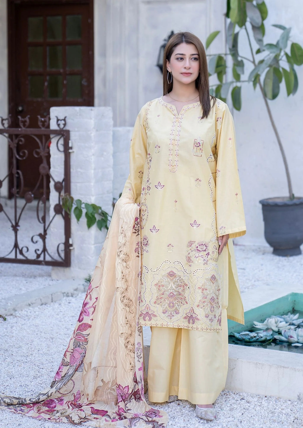 3Pc Embroidered Lawn Cotton ZAUQ-S26-0004