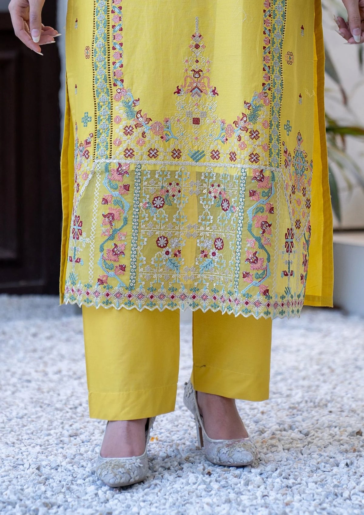 3Pc Embroidered Lawn Cotton ZAUQ-S26-0006