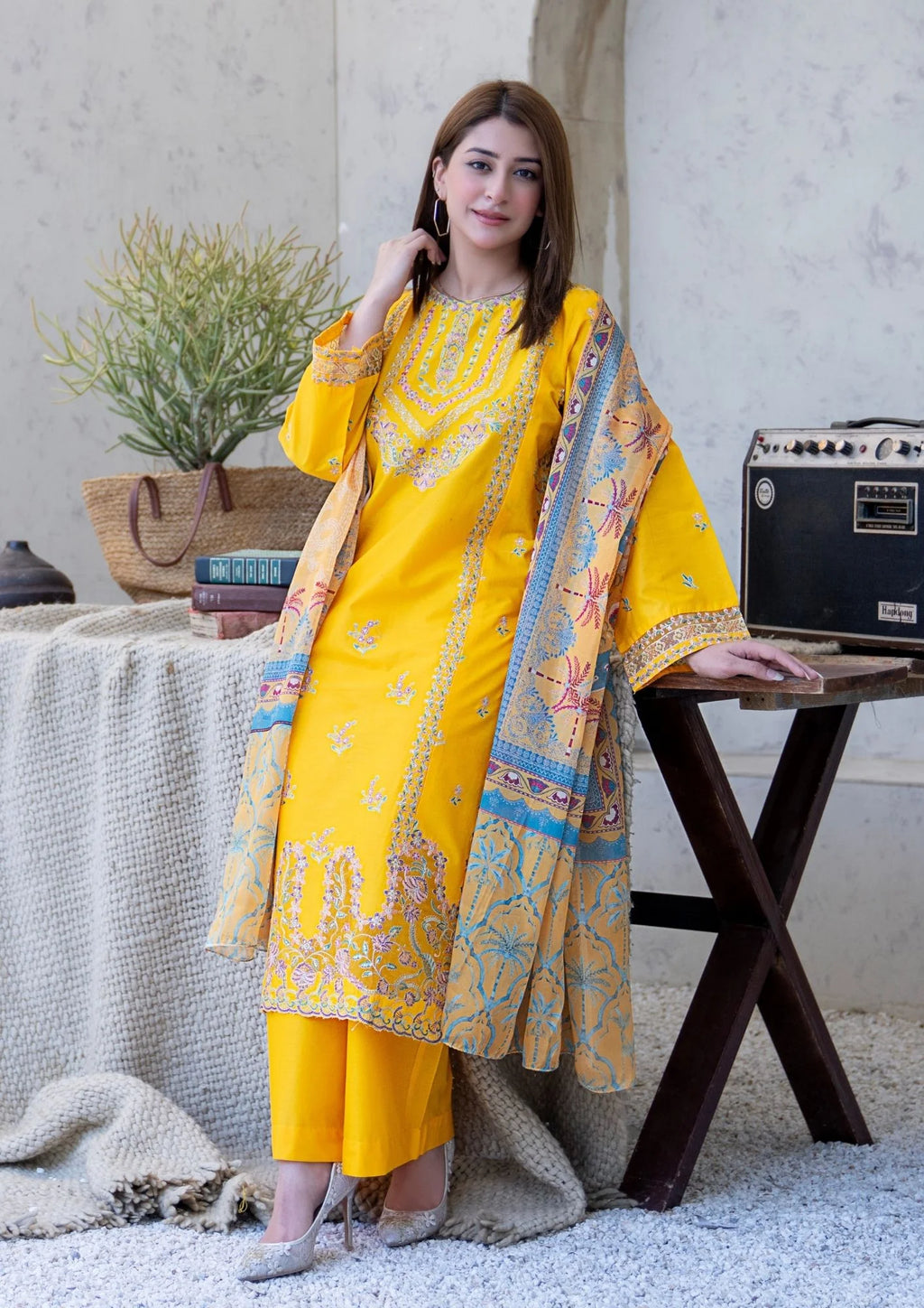 3Pc Embroidered Lawn Cotton ZAUQ-S26-0008