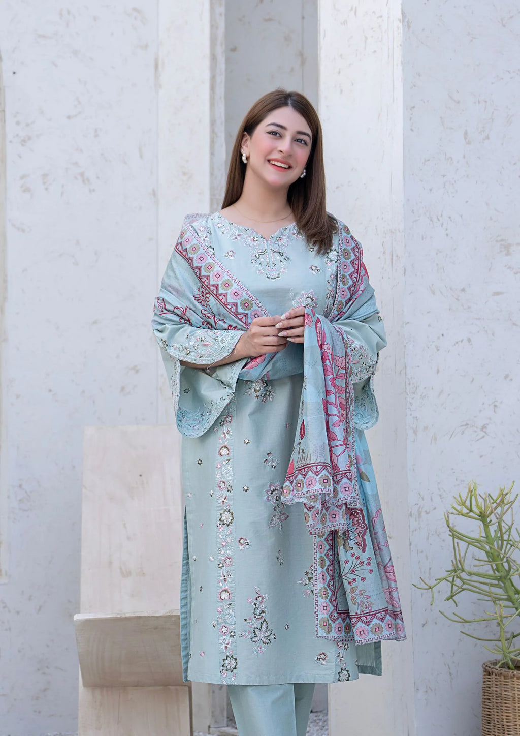 3Pc Embroidered Lawn Cotton ZAUQ-S26-0017