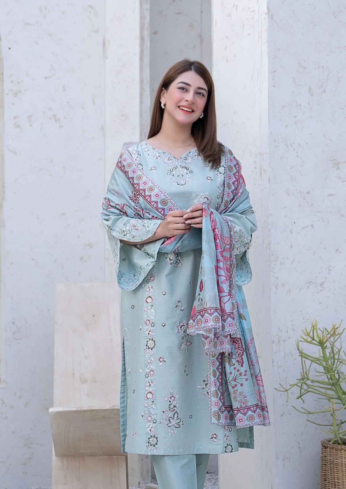 3Pc Embroidered Lawn Cotton ZAUQ-S26-0017