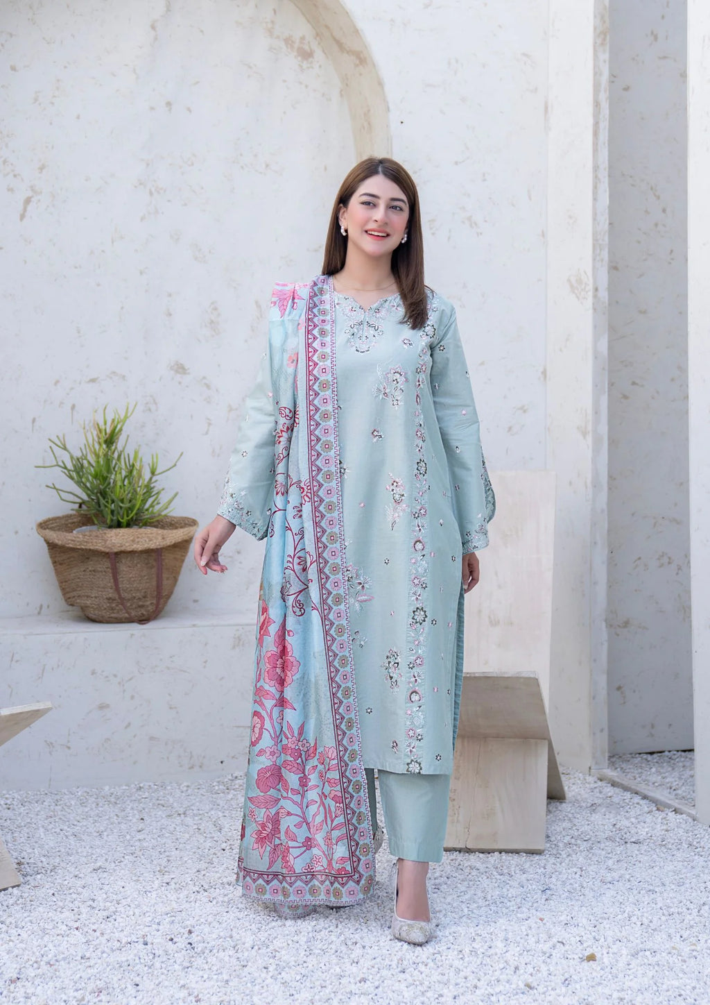 3Pc Embroidered Lawn Cotton ZAUQ-S26-0017