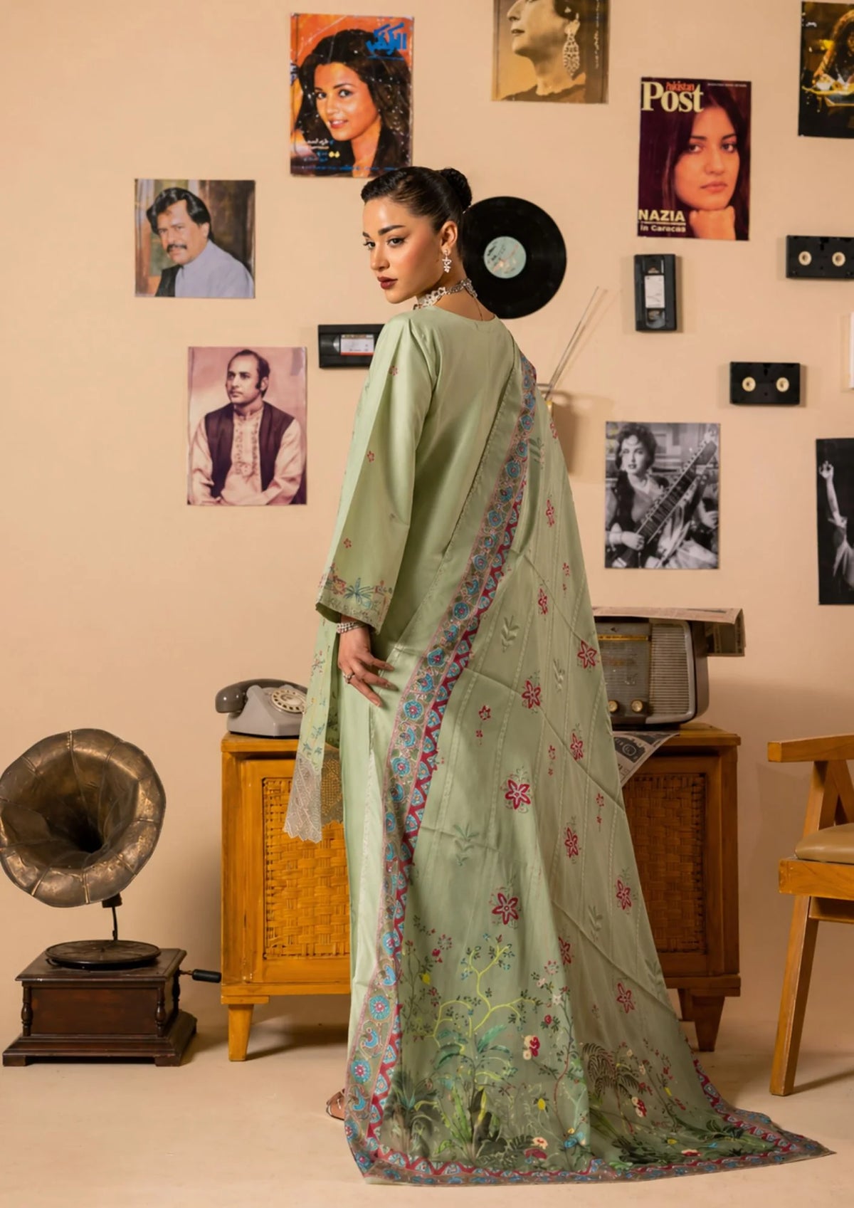 3Pc Embroidered Lawn Cotton ZAUQ-S26-0019