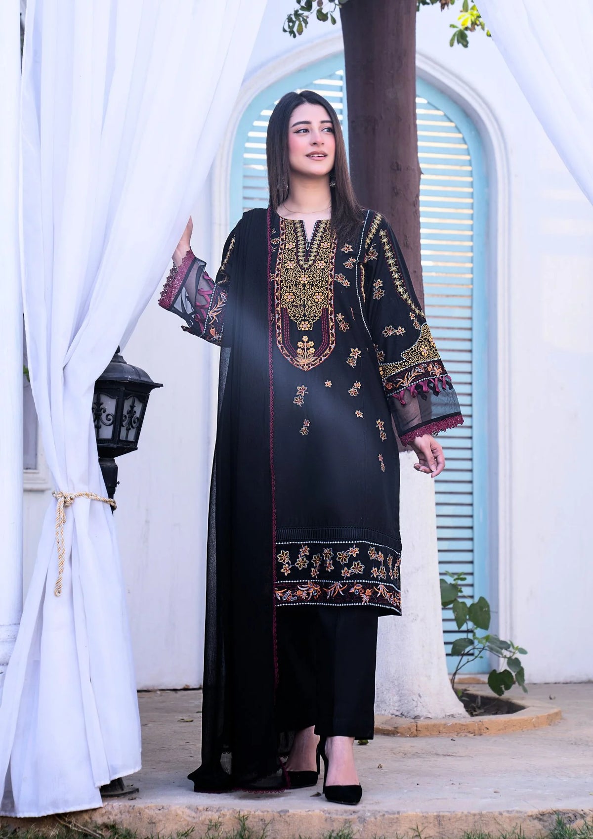 3Pc Embroidered Lawn Cotton ZAUQ-S26-0025