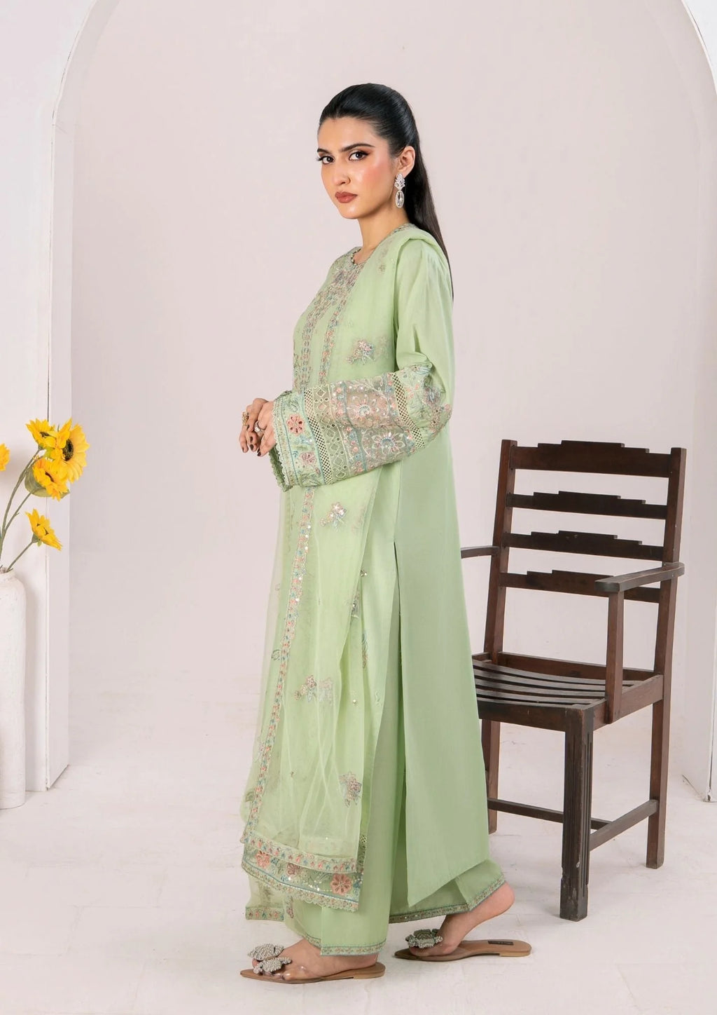 3Pc Embroidered Lawn ZAUQ-S25-0007