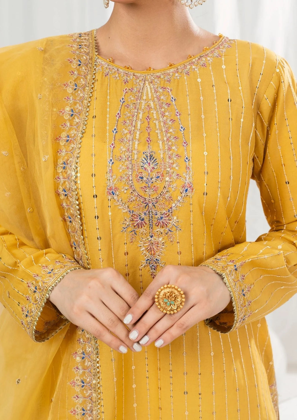 3Pc Embroidered Lawn ZAUQ-S25-0103