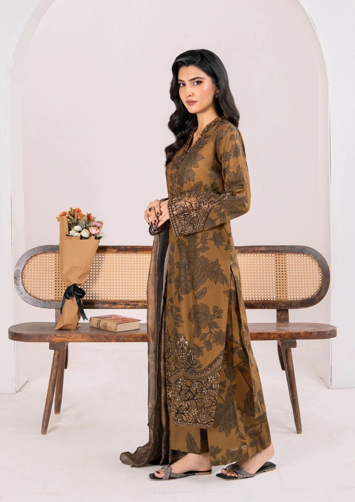 3Pc Printed Lawn with Embroidery RANAAI-S25-0009