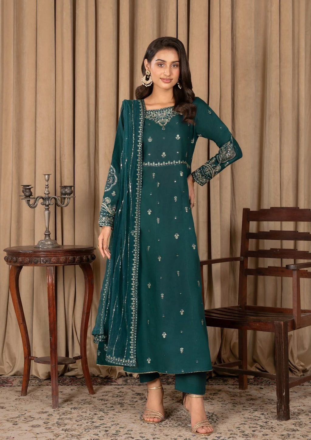3Pc Embroidered Lawn ZAUQ-S25-0024