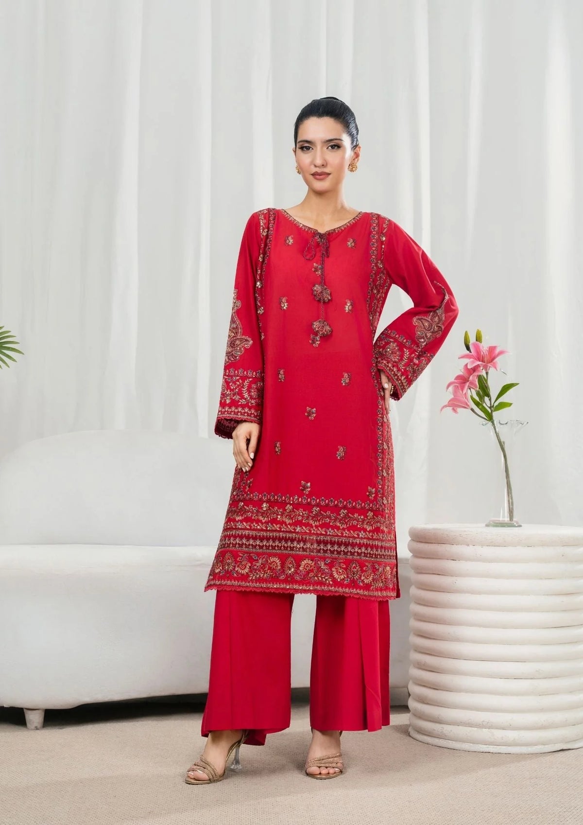 2Pc Printed with Embroiderey Cotton Lawn NOOR-E-NAZ-0001