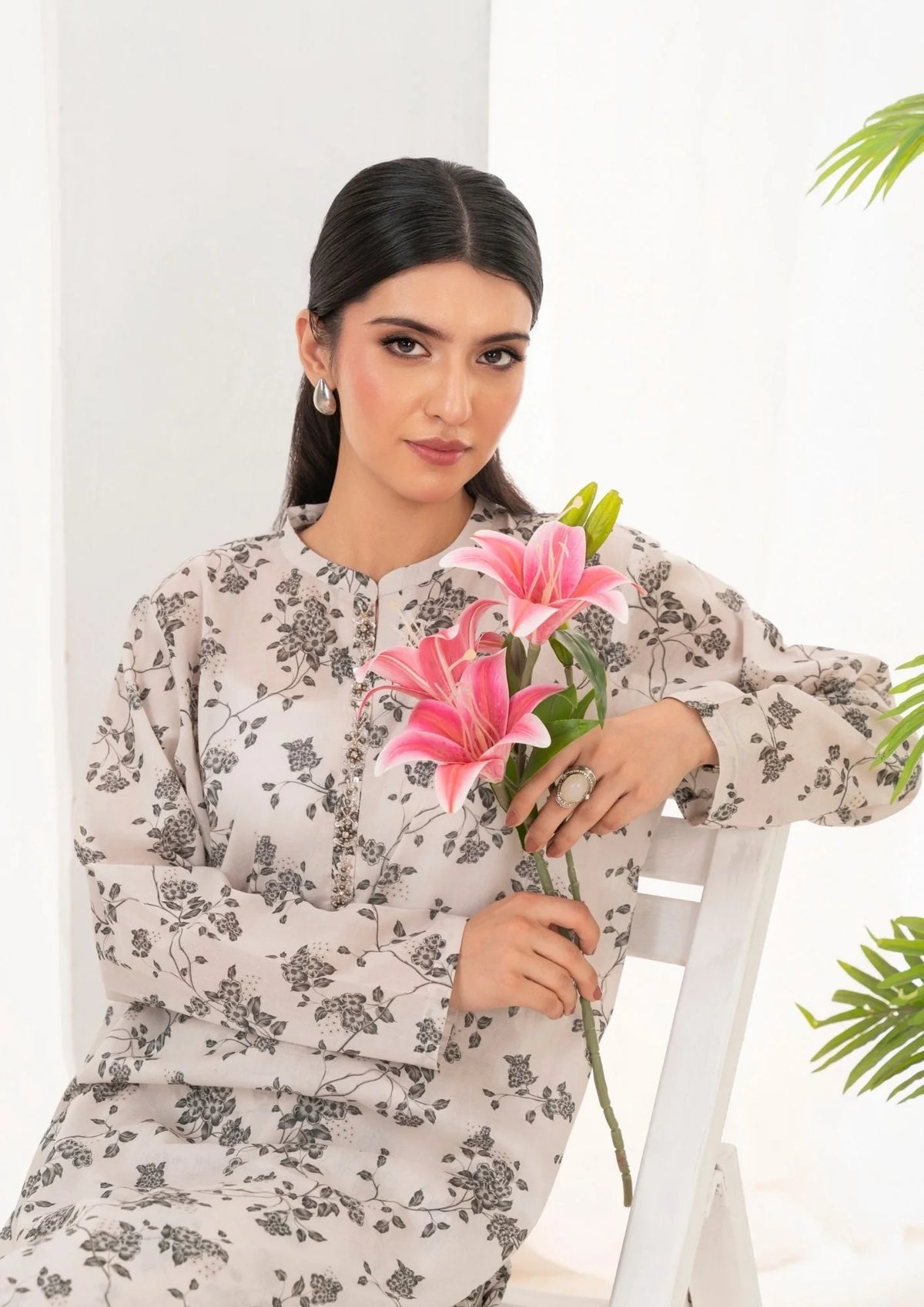2Pc Printed Lawn with Embroidery GULZAAR-S25-0020