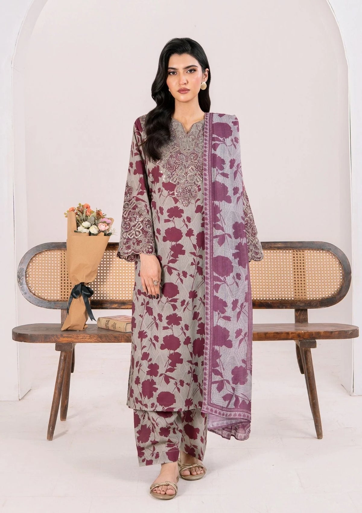 3Pc Printed Lawn with Embroidery RANAAI-S25-0006