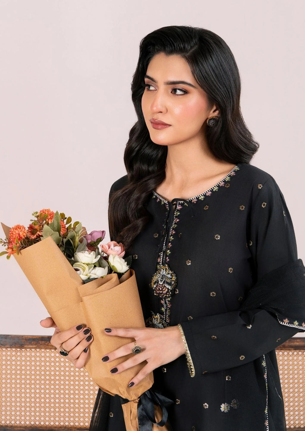 3Pc Embroidered Lawn ZAUQ-S25-0025