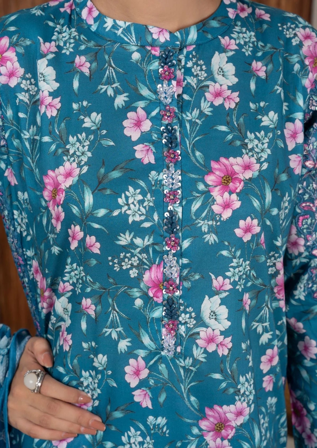 3Pc Printed Lawn with Embroidery RANAAI-S25-0013