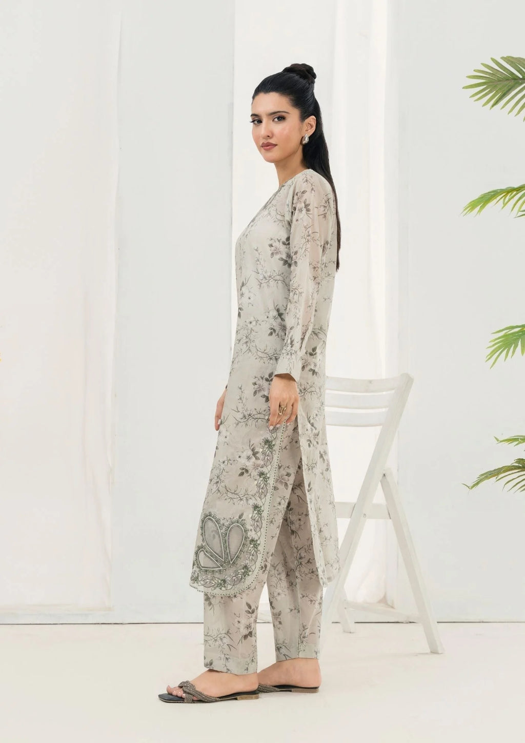 2Pc Printed Lawn with Embroidery GULZAAR-S25-0011