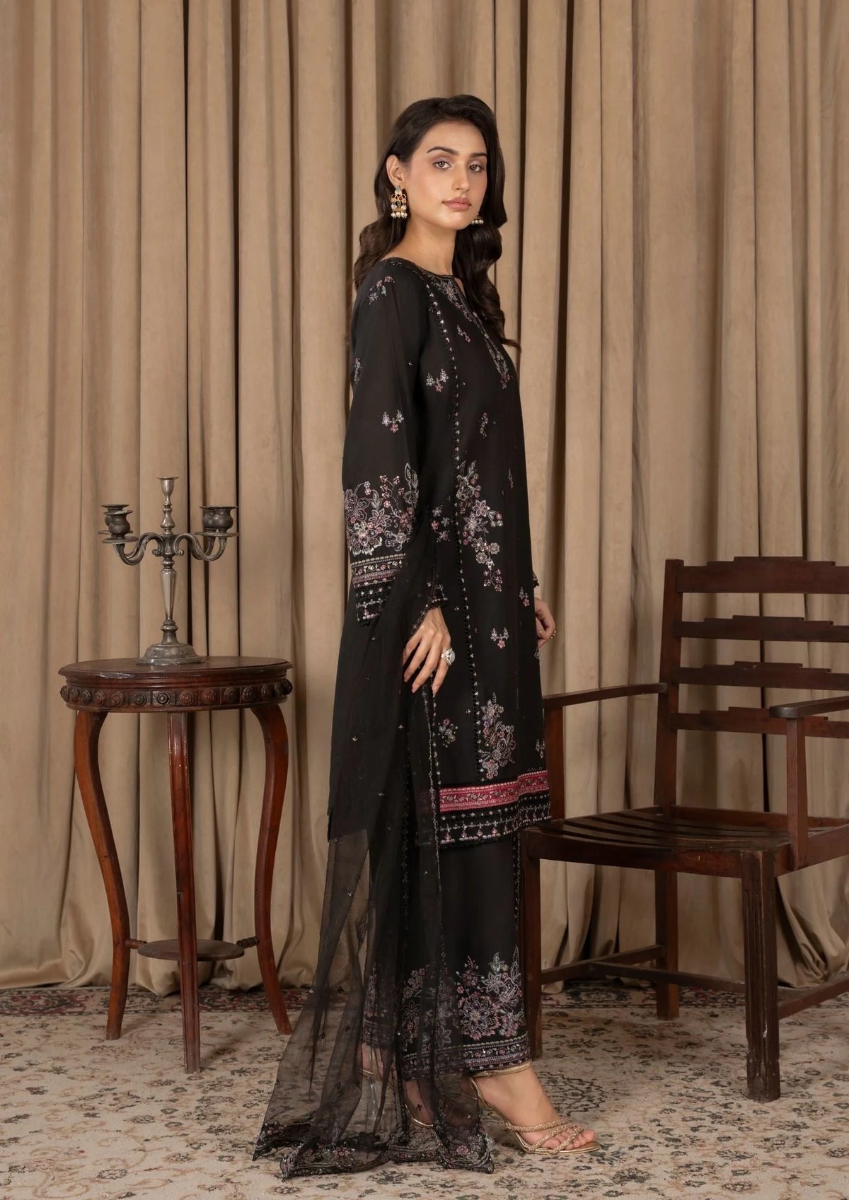 3Pc Embroidered Lawn ZAUQ-S25-0012