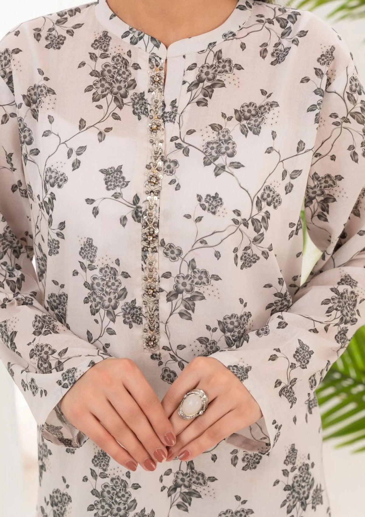 2Pc Printed Lawn with Embroidery GULZAAR-S25-0020