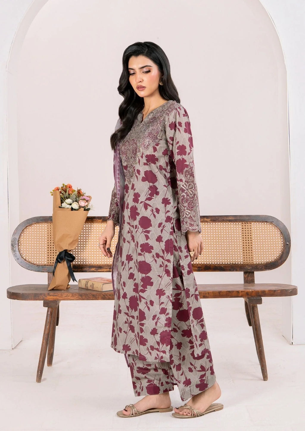 3Pc Printed Lawn with Embroidery RANAAI-S25-0006