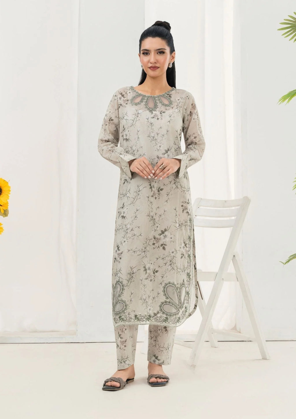 2Pc Printed Lawn with Embroidery GULZAAR-S25-0011