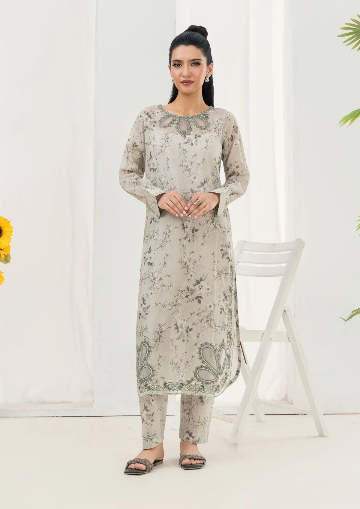 2Pc Printed Lawn with Embroidery GULZAAR-S25-0011