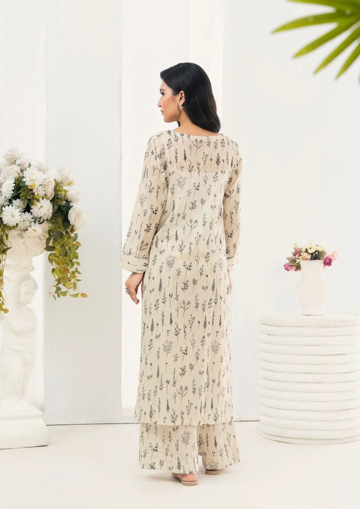 2Pc Printed Lawn with Embroidery GULZAAR-S25-0001