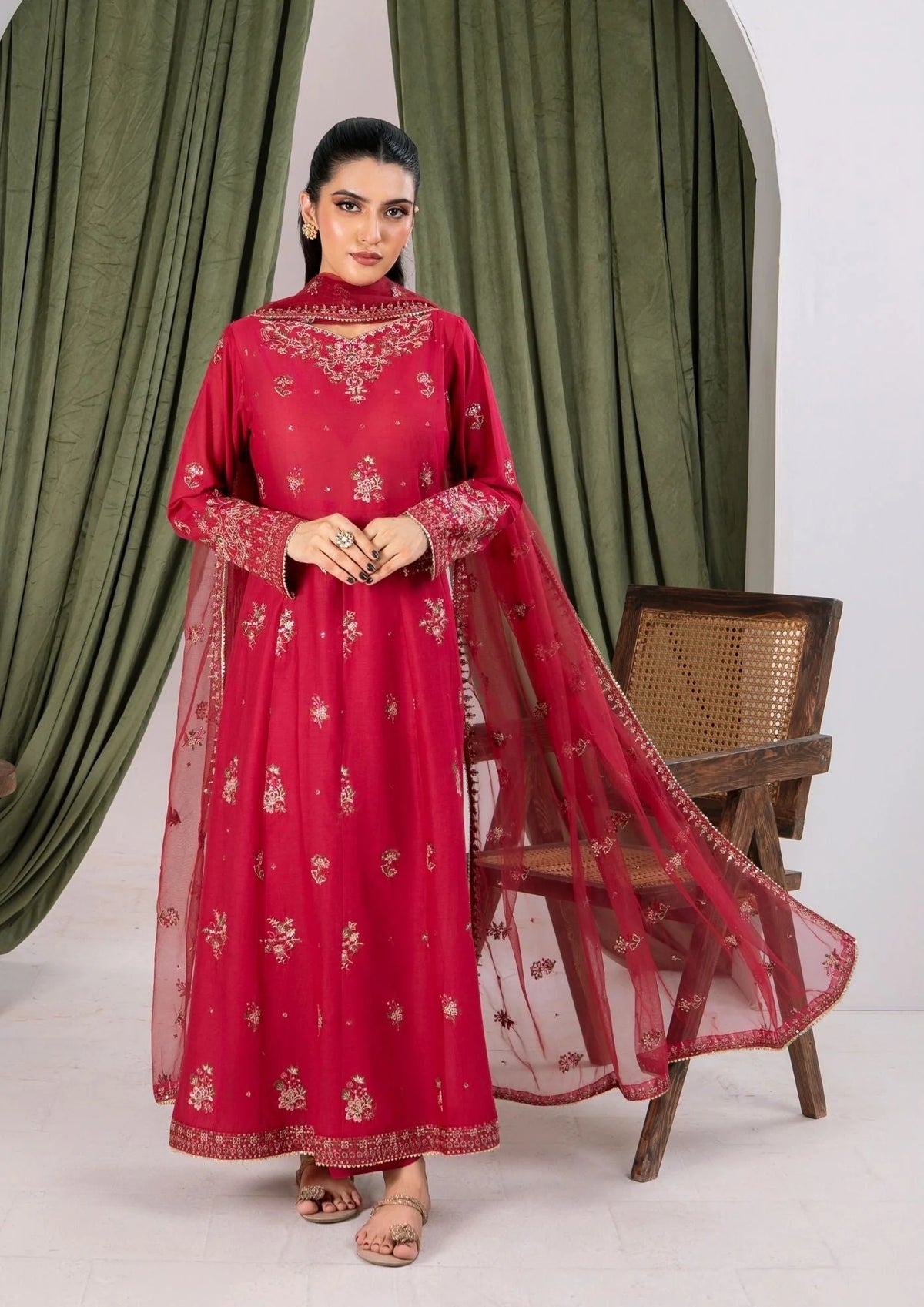 3Pc Embroidered Lawn ZAUQ-S25-0005
