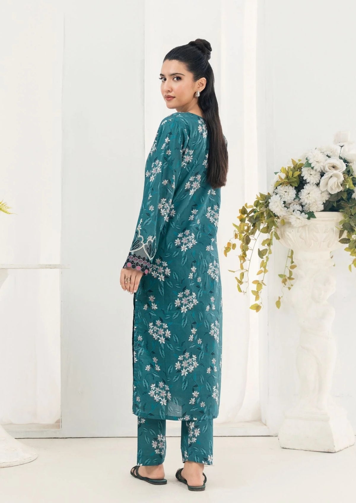 2Pc Printed Lawn with Embroidery GULZAAR-S25-0006