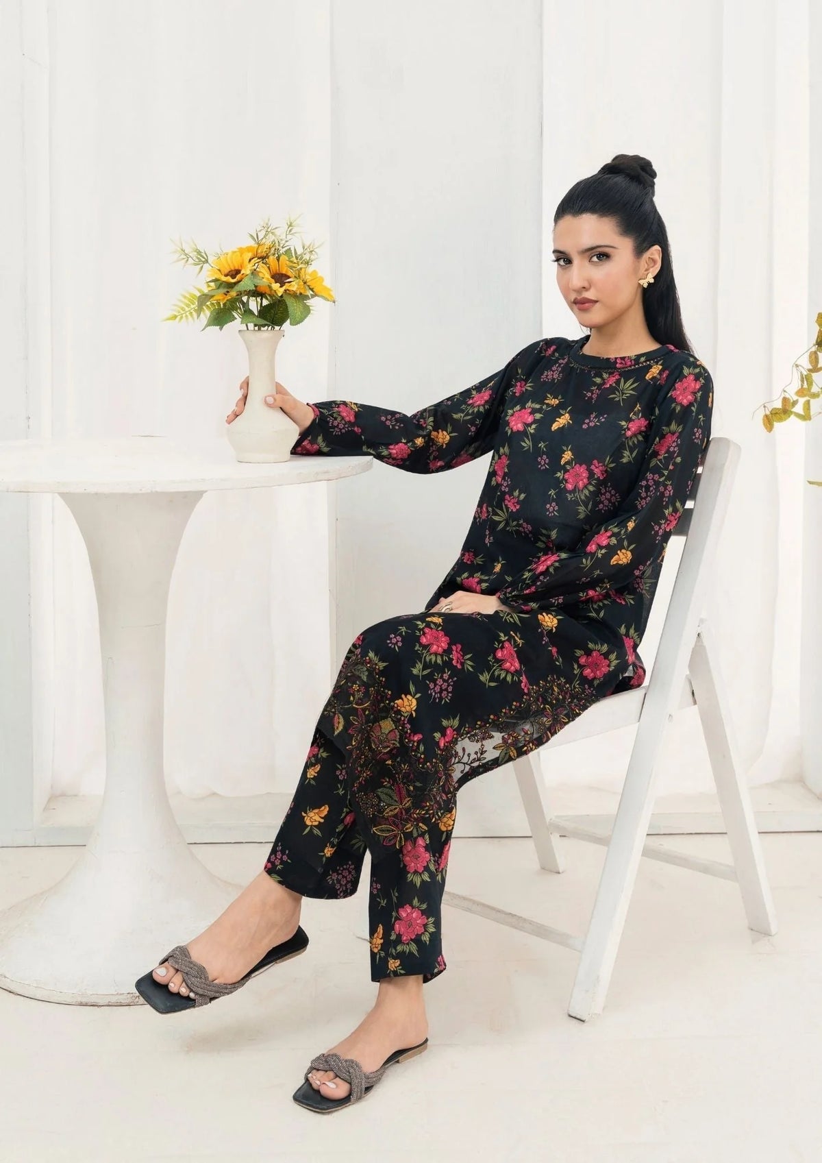 2Pc Printed Lawn with Embroidery GULZAAR-S25-0010
