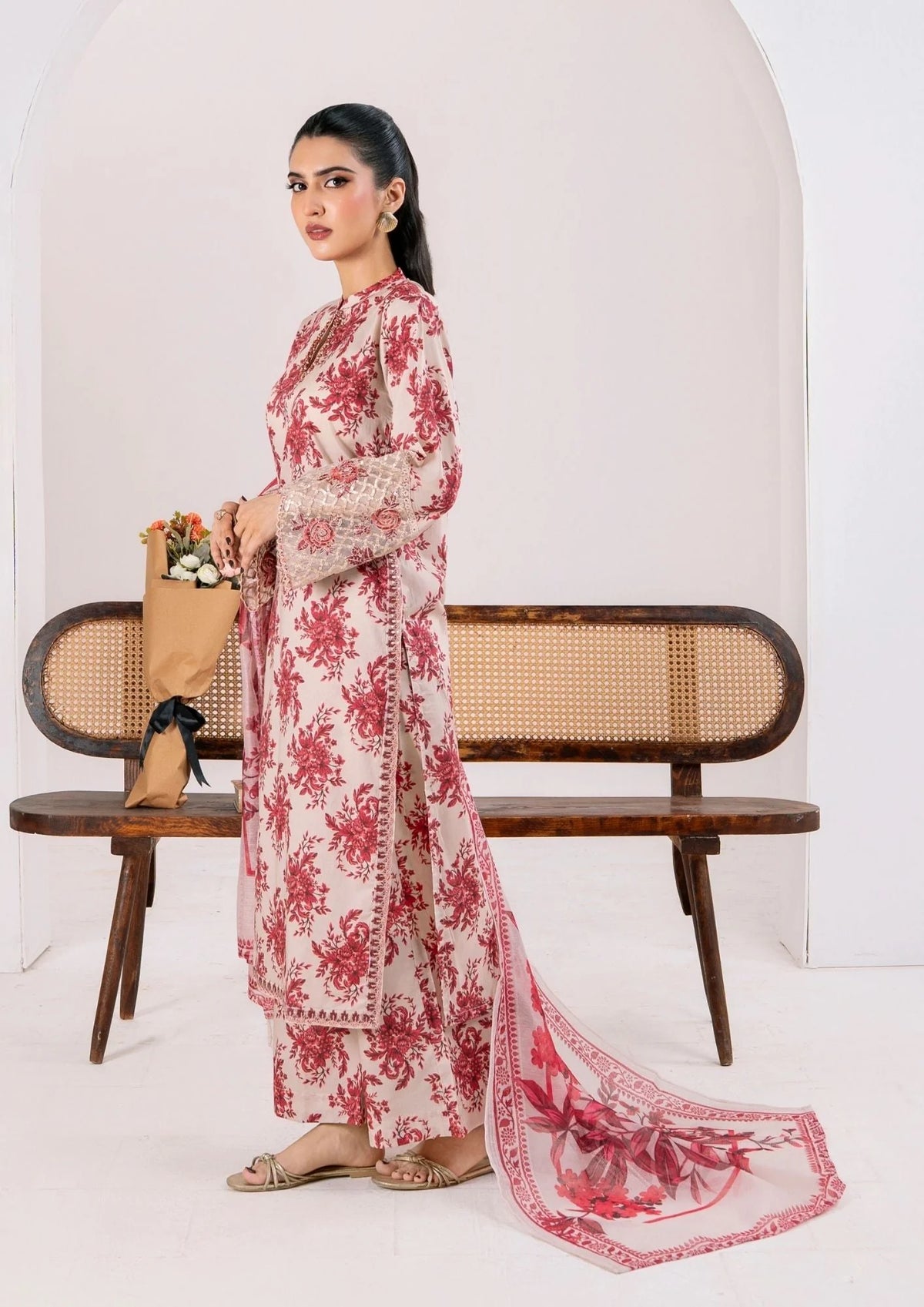 3Pc Printed Lawn with Embroidery RANAAI-S25-0004