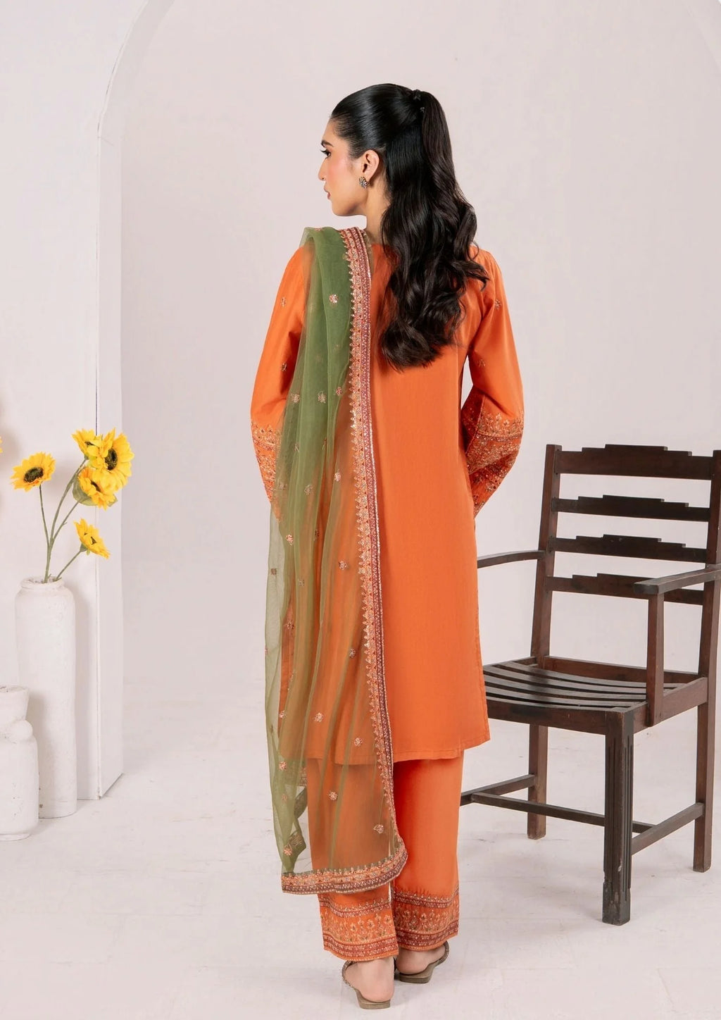 3Pc Embroidered Lawn ZAUQ-S25-0006