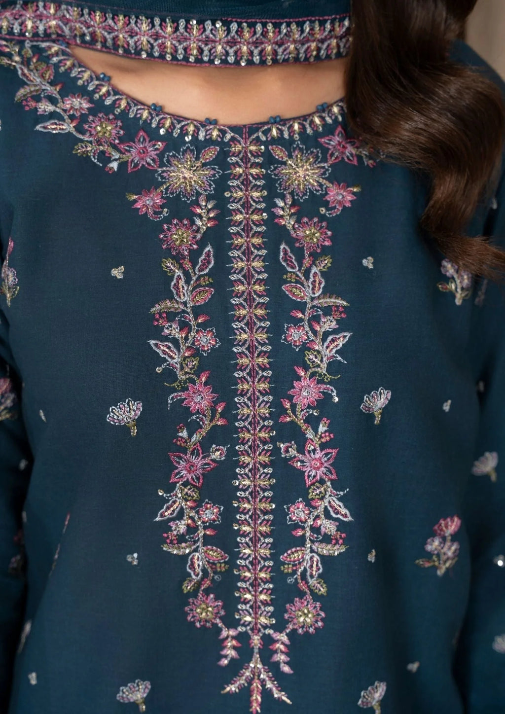3Pc Embroidered Lawn ZAUQ-S25-0027