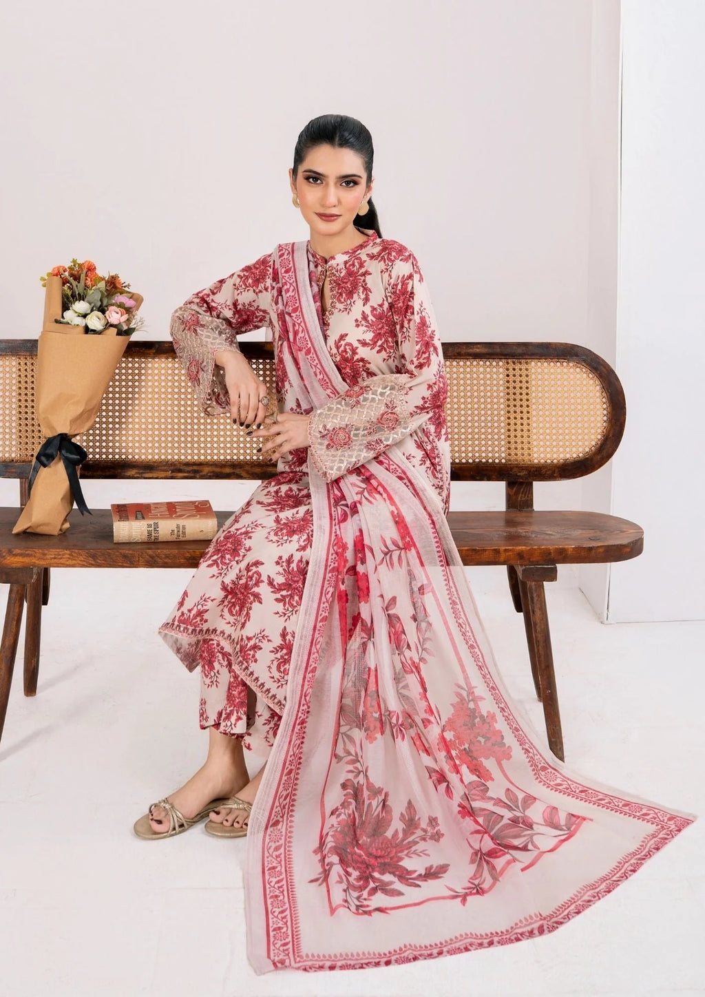3Pc Printed Lawn with Embroidery RANAAI-S25-0004