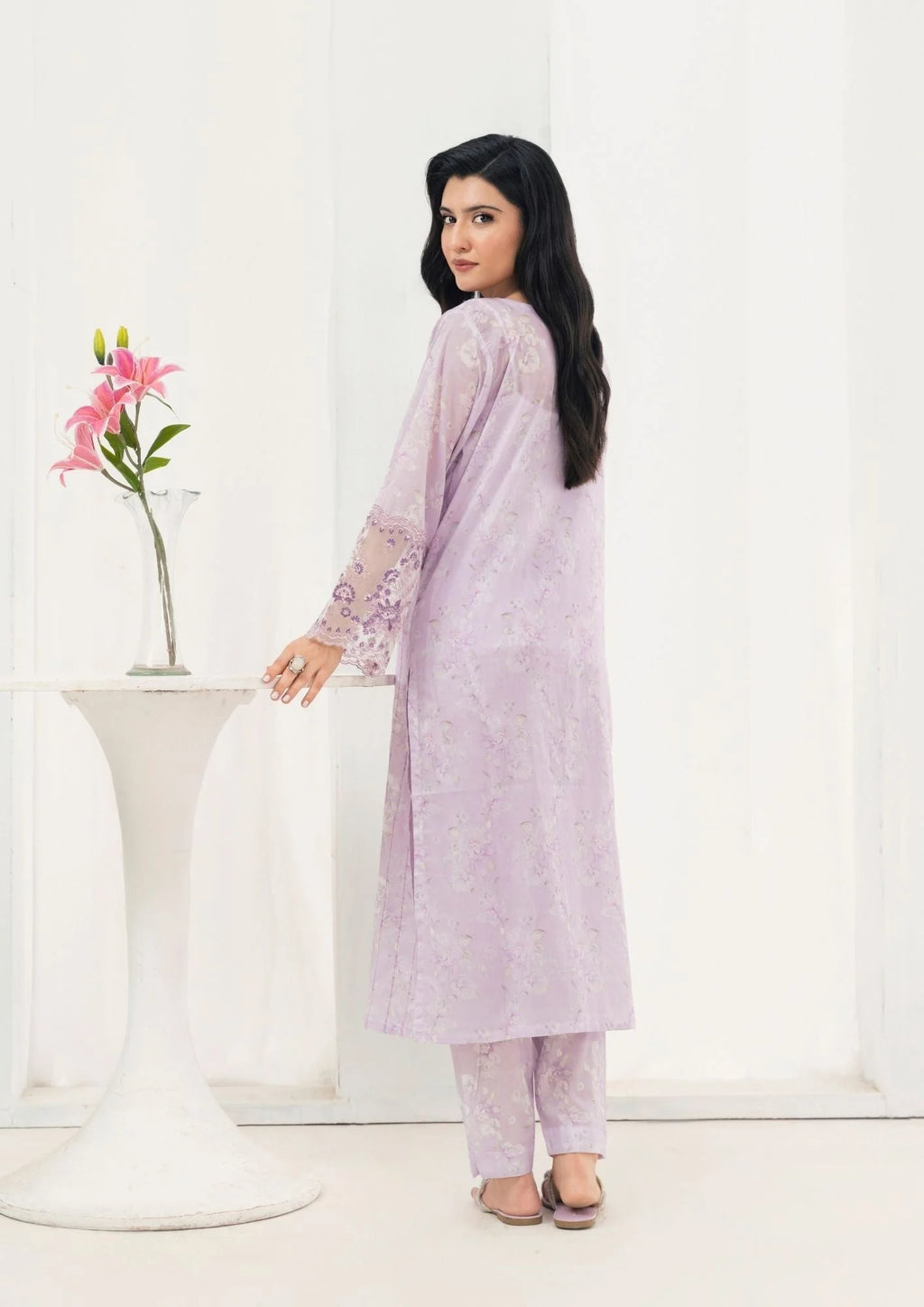2Pc Printed Lawn with Embroidery GULZAAR-S25-0003