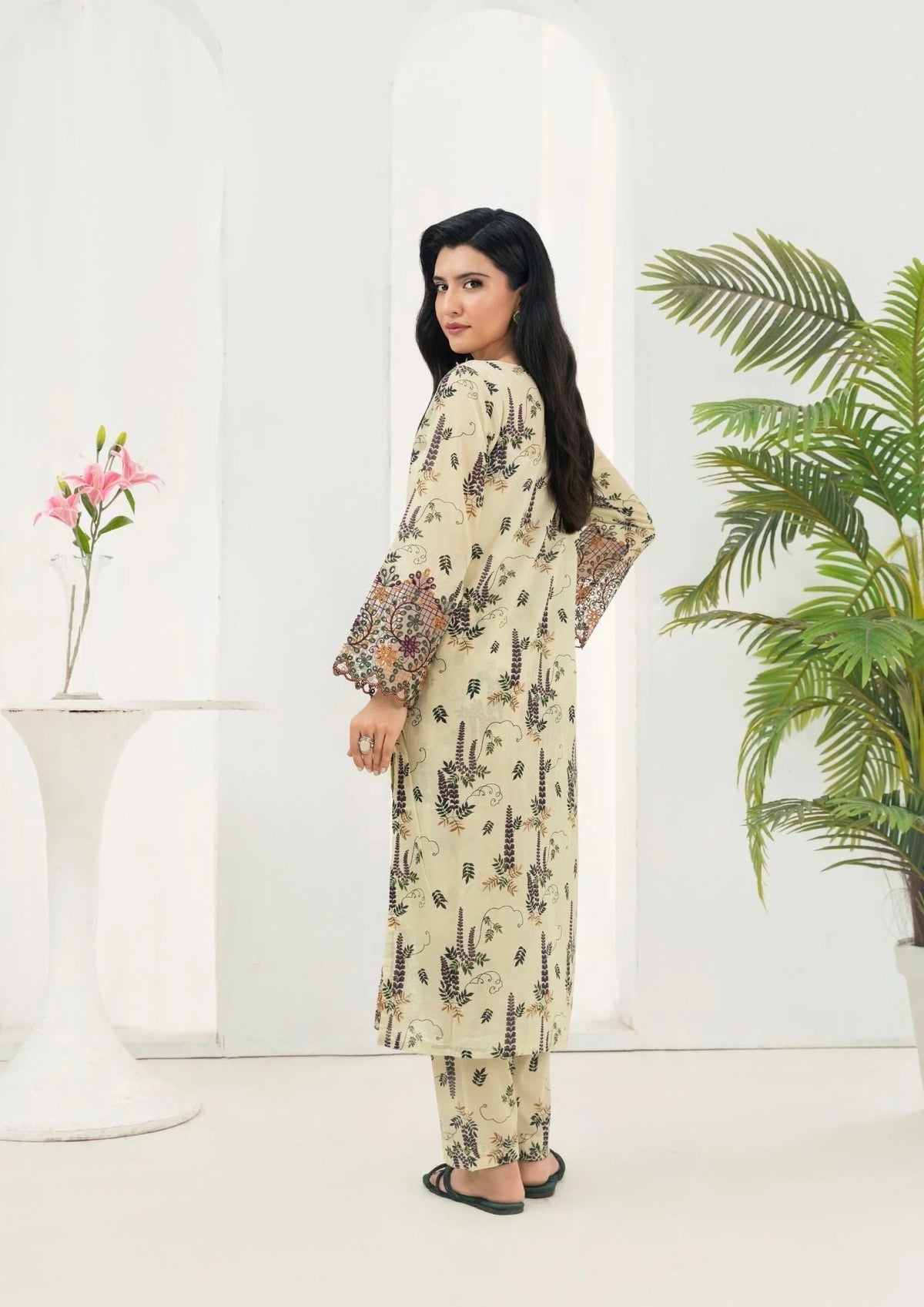 2Pc Printed Lawn with Embroidery GULZAAR-S25-0009