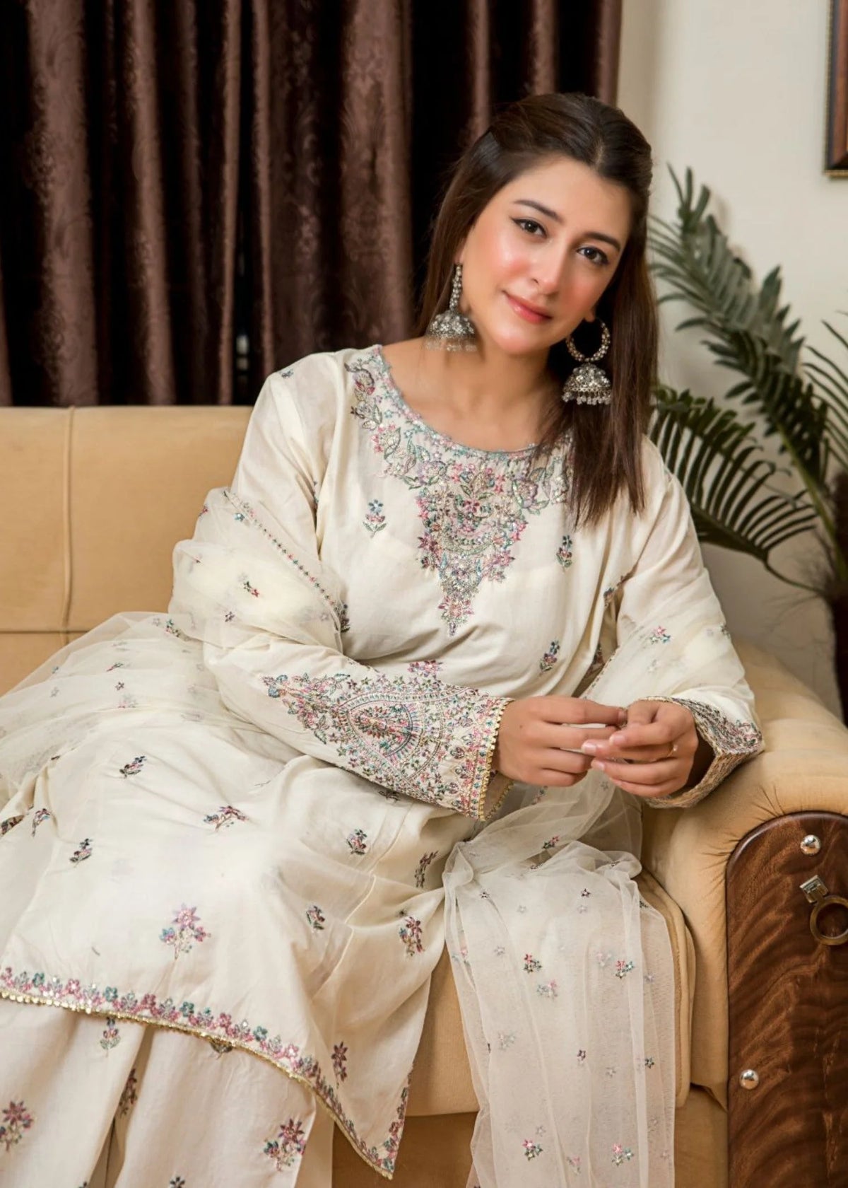 3Pc Embroidered Lawn ZAUQ-S25-0019