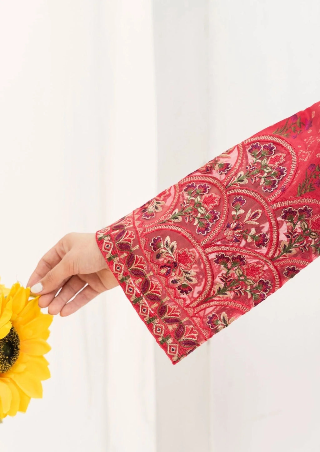 2Pc Printed Lawn with Embroidery GULZAAR-S25-0004
