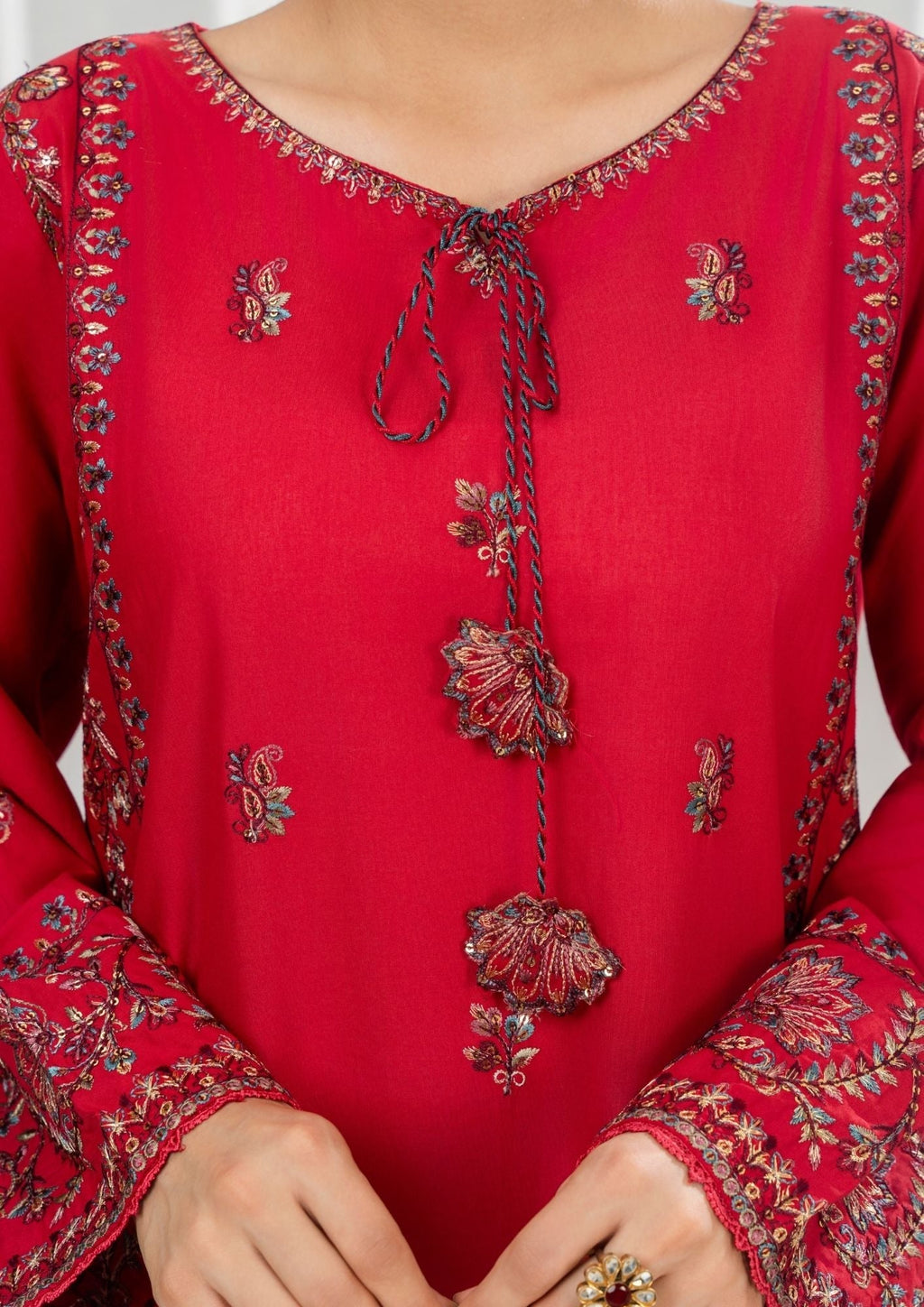 2Pc Printed with Embroiderey Cotton Lawn NOOR-E-NAZ-0001
