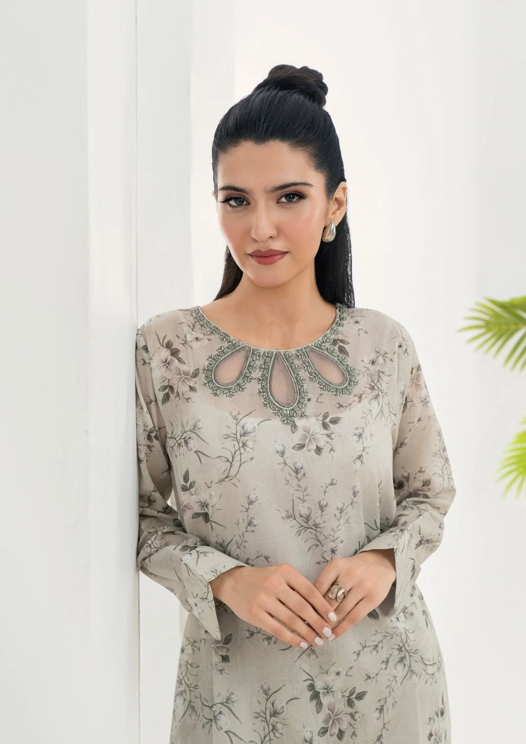 2Pc Printed Lawn with Embroidery GULZAAR-S25-0011