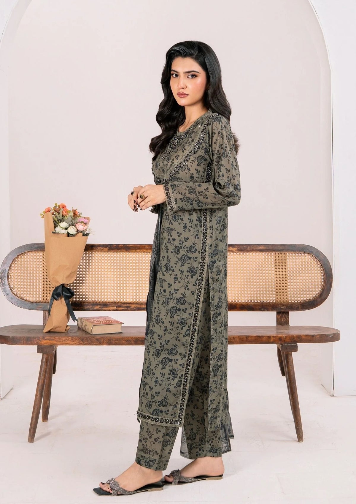 3Pc Printed Lawn with Embroidery RANAAI-S25-0015