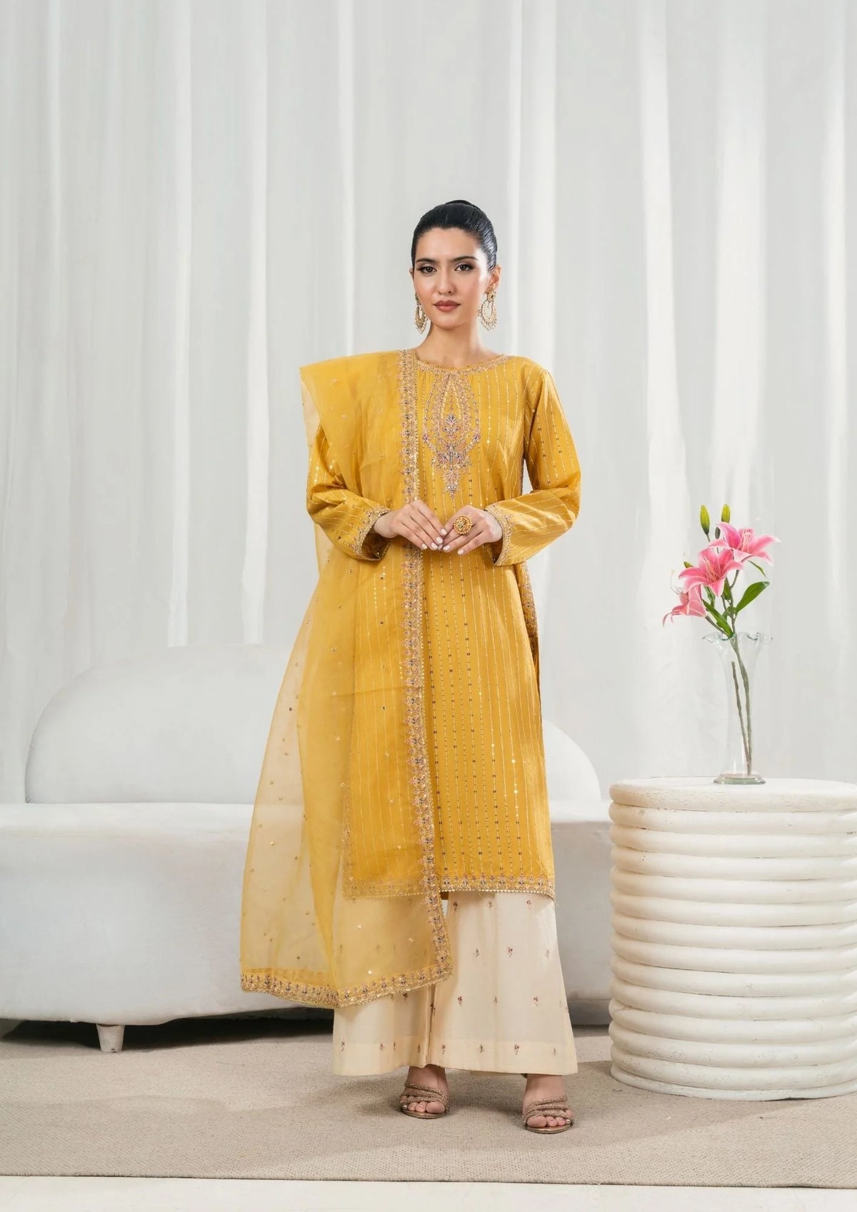3Pc Embroidered Lawn ZAUQ-S25-0103