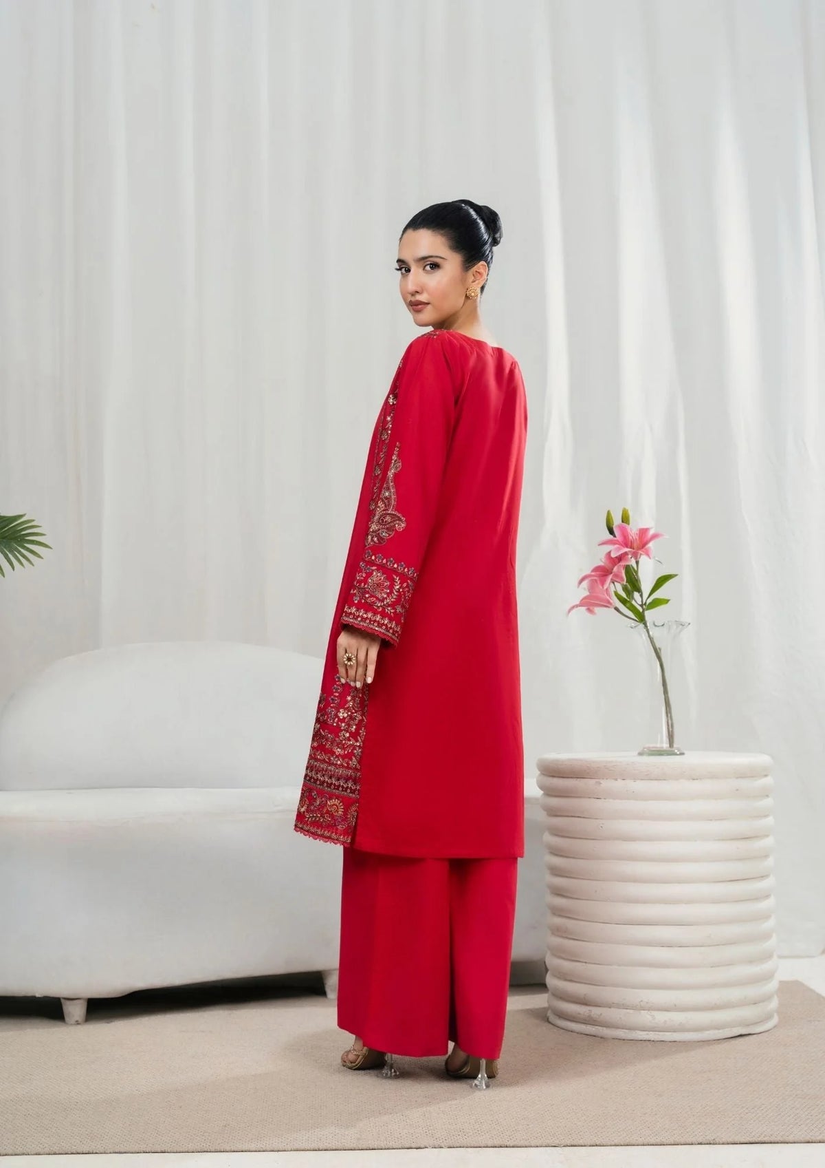 2Pc Printed with Embroiderey Cotton Lawn NOOR-E-NAZ-0001