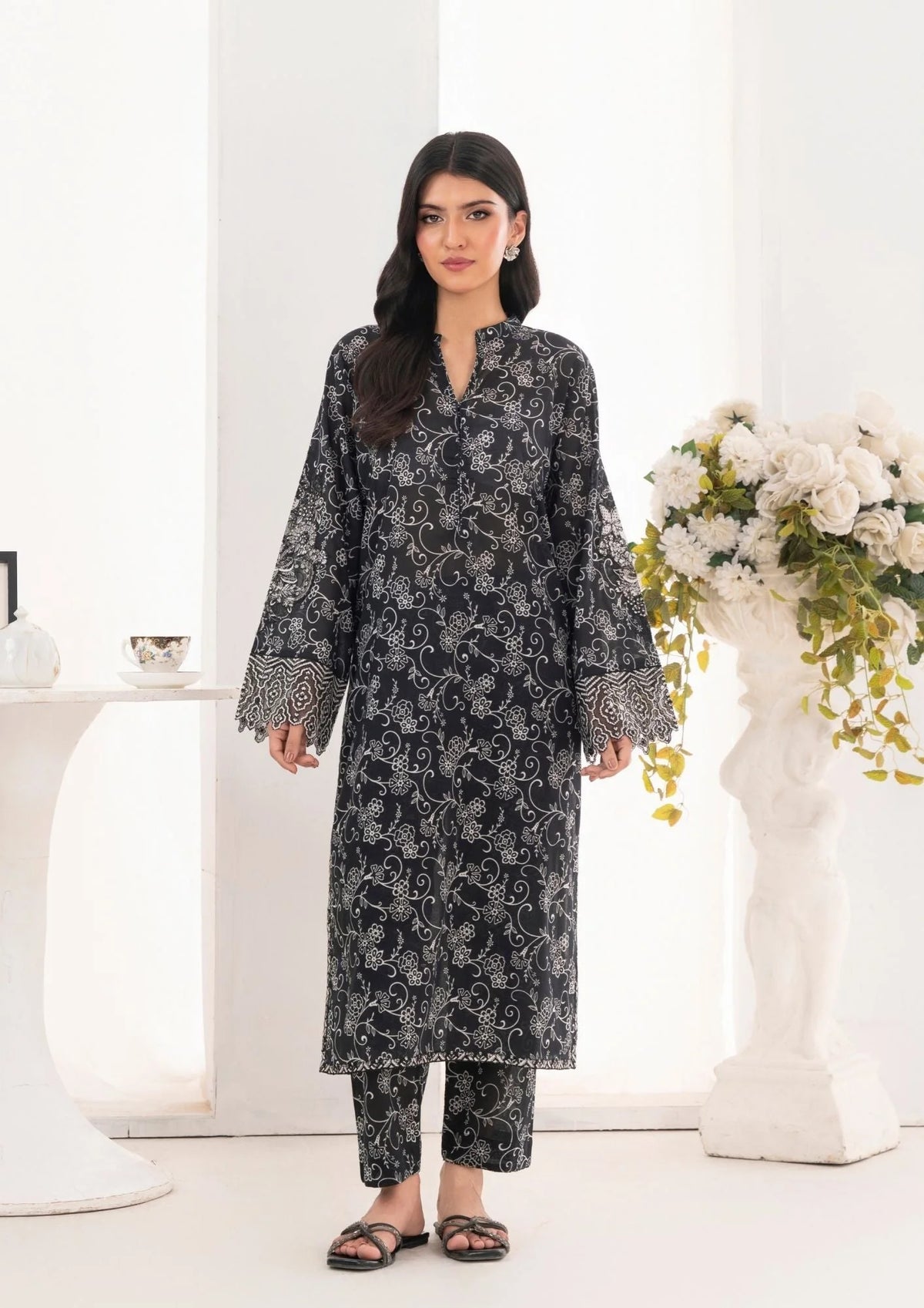 2Pc Printed Lawn with Embroidery GULZAAR-S25-0016